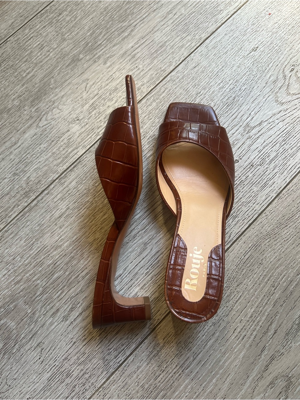 Rouje Paris Women's Brown Croc-Embossed square toe -Mid Heel Mules - Picture 6 of 8